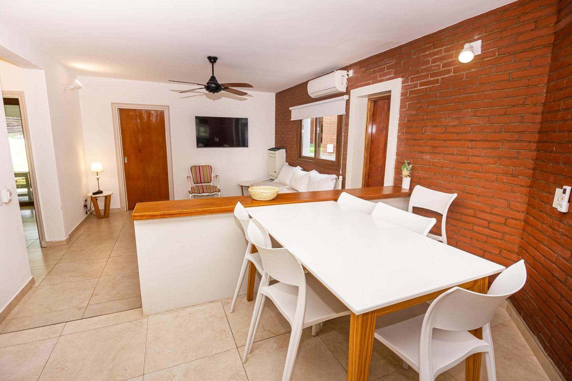 Punta Cerezo Apart Cariló Buitenkant foto